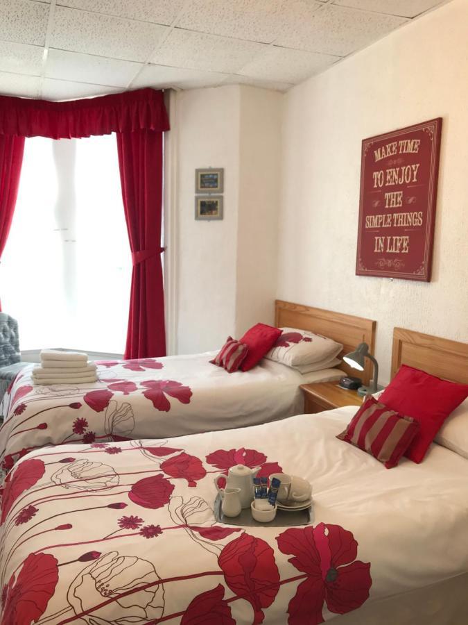 The Rutland 3*